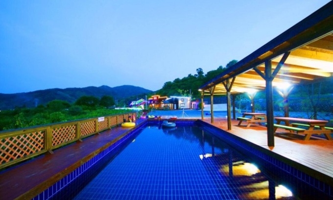 Gwangyang House | Explore Gwangyang Supsongnongwon Pension: Family-Friendly Retreat