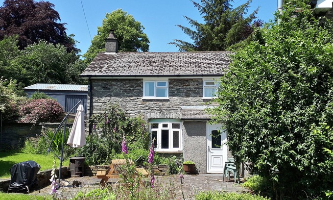 Rhayader Cottage | Pet-Friendly Gwardolau Cottage in Wye Valley, Rated 9.6