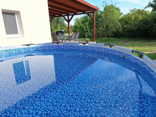 Poroszlo Apartment | Gyümölcsös Vendégház, Poroszló, Tisza-tó - Fruit Orchard Guest House, Poroszló, Lake Tisza