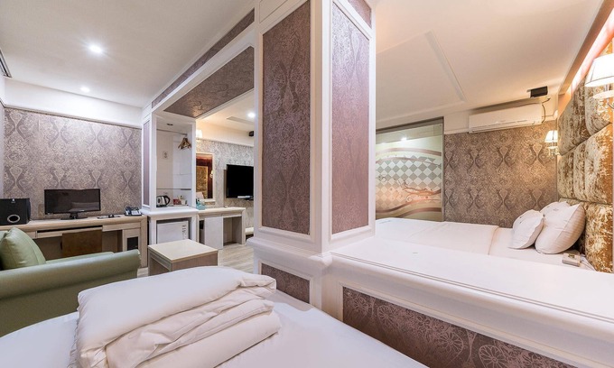 Gyeongju Hotel | Eco-Friendly Gyeongju Bomun Zara with Breakfast & Hot Tub