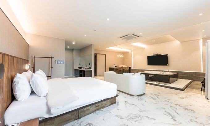 Gyeongju Hotel | Discover Gyeongju H Avenue Hotel Bulguksa: Top-Rated Getaway