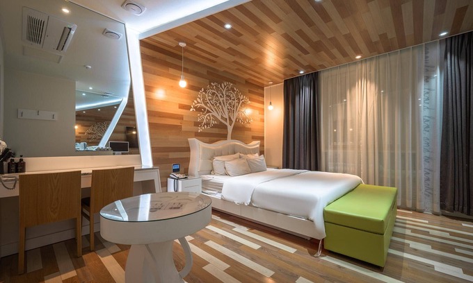 Gyeongju Hotel | Eco-Friendly Comfort at Gyeongju K Myeongpum Hotel