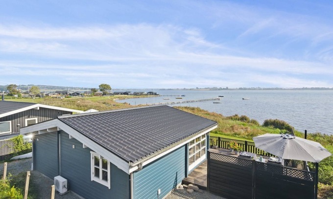 Munkebo House | Oceanfront Escape at "Gyrth" - Steps from the Inlet