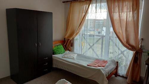 Kelme Apartment | Cozy Ocean View Rentals with Family-Friendly Amenities