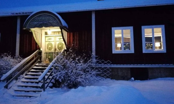 Hudiksvall Villa | Historic Hälsingegård Near Hudiksvall: Nature & Adventure