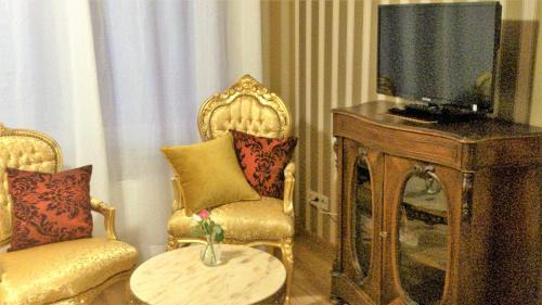 Muelheim Bed & Breakfast | Héritage B&B: Cozy Retreat with Breakfast & Hot Tub