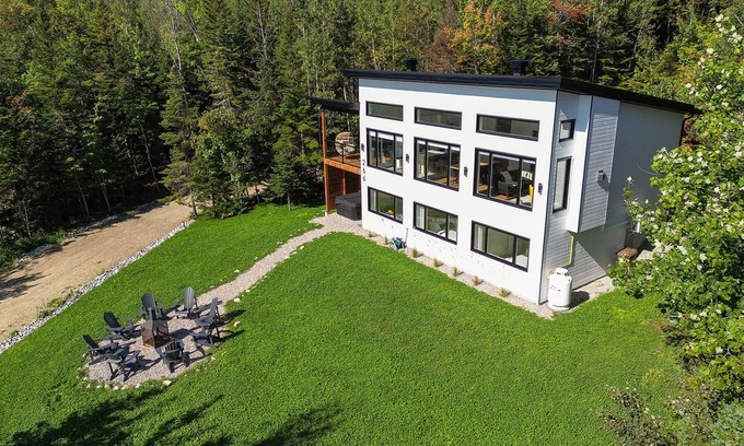 Saint-Joseph-de-la-Rive Ski Chalet | Top-Rated Hôtel à la Maison - Le Temps Suspendu Retreat