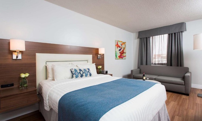 Rouyn-Noranda Hotel | Discover Hôtel Albert par G5: Pet Friendly & Family-Centric