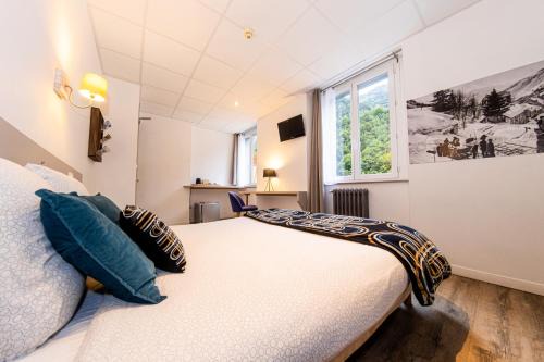 Bareges Hotel | Discover Hôtel Alphée: Pet-Friendly with Breakfast Included