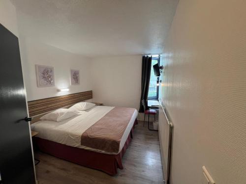 Saint-Francois d'Assise Hotel | Pet-Friendly Hôtel Amarante with Kitchenette Amenities