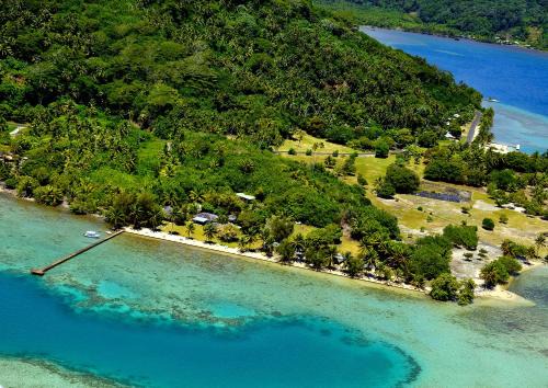 Opoa Hotel | Discover Hôtel Atiapiti: Oceanfront Escape with Top Amenities