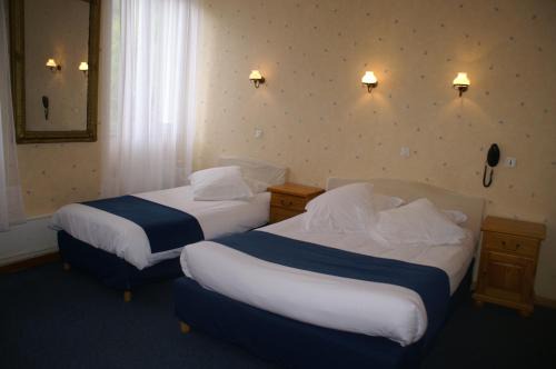 Bagneres-de-Luchon Hotel | Discover Hôtel Céleste: Pet-Friendly with Breakfast Options