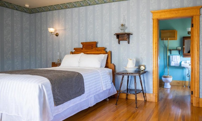 Gloucester County Hotel | Discover Hôtel Château Albert: Family-Friendly & Rated 9.1