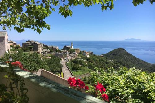 San-Martino-di-Lota Hotel | Relax at Hôtel de la Corniche with Ocean Views & Pool