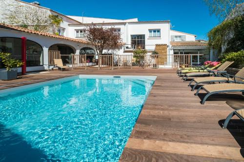 Rivedoux-Plage Hotel | Oceanfront Hôtel de La Marée - Relax by the Sea