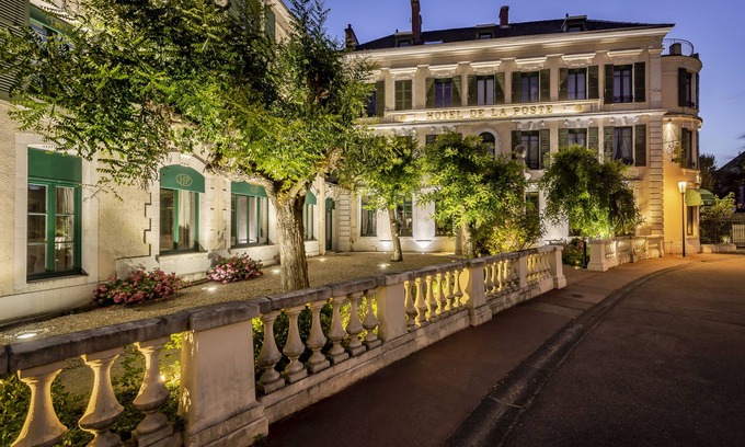 Beaune Hotel | Discover Hôtel de la Poste: 4-Star Comfort and Pool Access