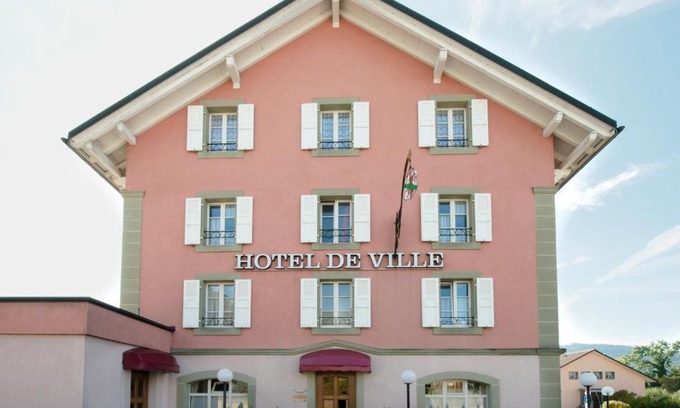 Attalens Hotel | Family-Friendly Hôtel-de-Ville d'Attalens with Restaurant