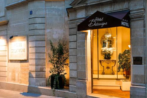 Odeon Hotel | Discover Hôtel Delavigne: Family-Friendly with Breakfast