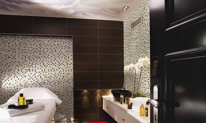 Notre-Dame-des-Champs Hotel | Elegant Hôtel des Académies et des Arts with Spa & Eco Benefits
