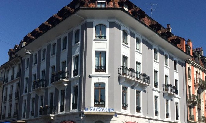 Nyon Hotel | Discover Comfort at Hôtel des Alpes – Pet Friendly & More!