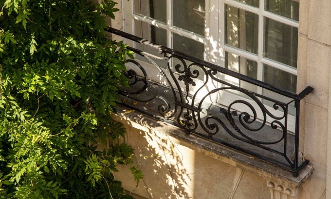 Les Iles Hotel | Discover Hôtel des Deux Îles: Eco-Friendly & Family Friendly
