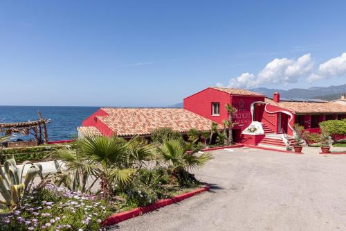 Saint-Florent Hotel | Experience Oceanfront Bliss at Hôtel Dolce Notte