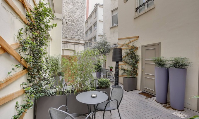 Bel-Air Nord Hotel | Discover Hôtel du Printemps: Eco-Friendly & Family Friendly