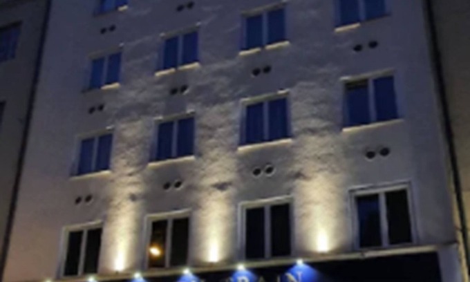 Hackenviertel Hotel | Top-Rated Hôtel du Train: Family-Friendly & Accessible Stay