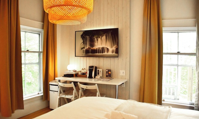 Shediac Hotel | Discover Hôtel du Vieux Port with Family-Friendly Amenities