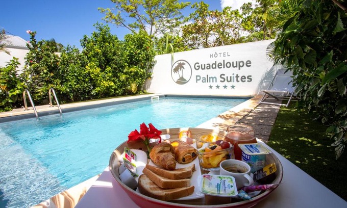 Saint-Francois Hotel | Discover Hôtel Guadeloupe Palm Suites with Pool & Hot Tub