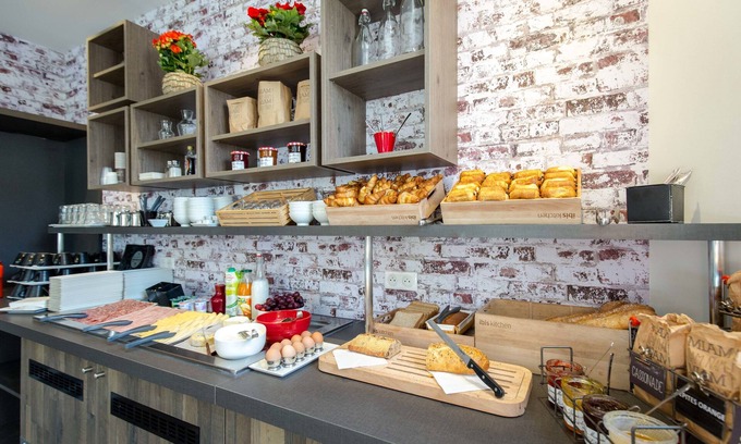 Vienne Hotel | Discover Hôtel ibis Lyon Sud Vienne Saint Louis for Families