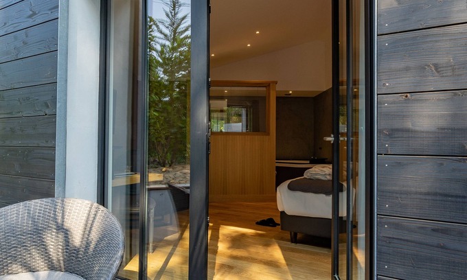 Le Bois-Plage-en-Re Hotel | Discover Hôtel Ile de Ré: Top-Rated Stay with Spa & Pool