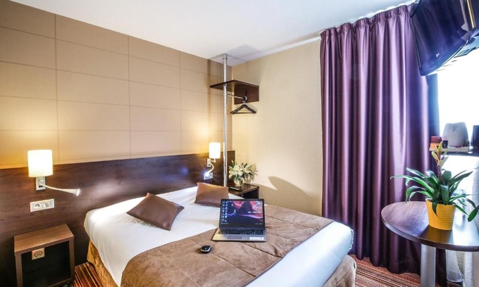 Arnage Hotel | Pet-Friendly Hôtel Inn Design Resto Novo Le Mans Awaits You