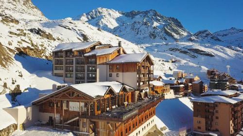Val-Thorens Hotel | Unforgettable Stay at Hôtel Koh-I Nor with Ocean Views