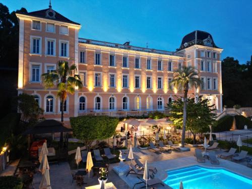 La Croix-Valmer Hotel | Oceanfront Hôtel l'Orangeraie: Pet-Friendly with Pool