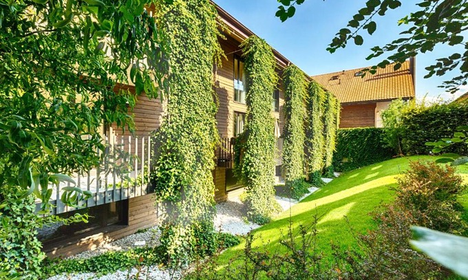 Hauterive Hotel | Discover Hôtel la Croix Blanche with Family-Friendly Amenities