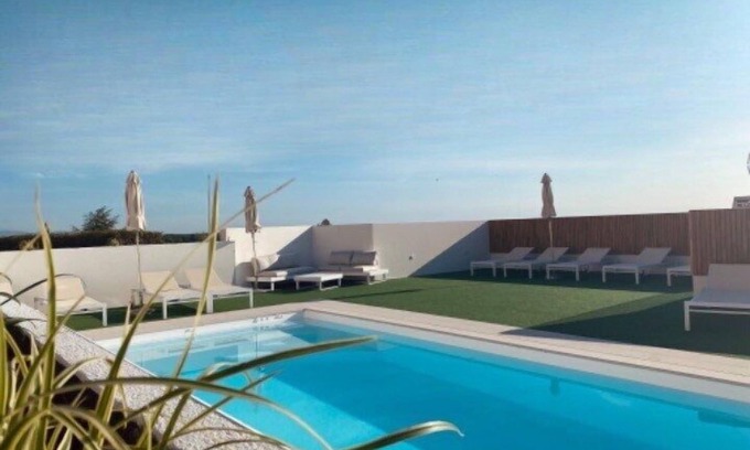 Saint-Cyprien Hotel | Enjoy a Relaxing Stay at Hôtel Le Belvédère with Spa & Pool