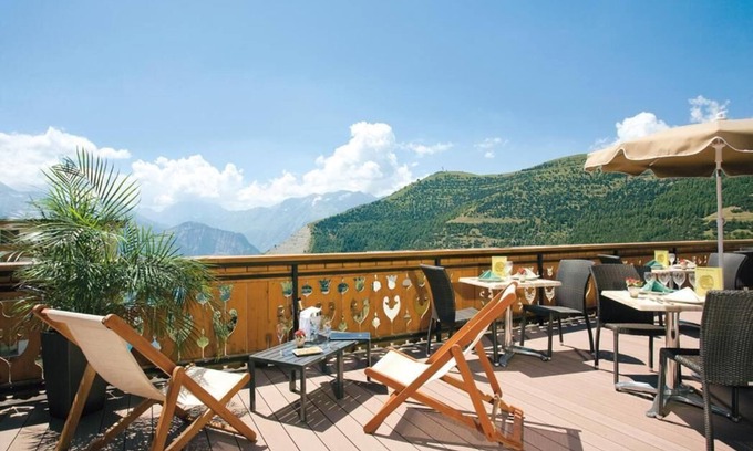 Viel-Alpe Hotel | Discover Hôtel Le Castillan: Top-Rated with Spa & Dining