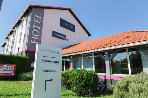 Clermont-Ferrand Hotel | Discover Quality Hotel Clermont Kennedy: Pet-Friendly Getaway