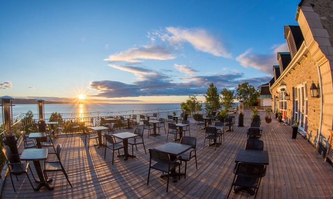 Baie Comeau Hotel | Discover Comfort at Hôtel Le Manoir - Rated 9/10!
