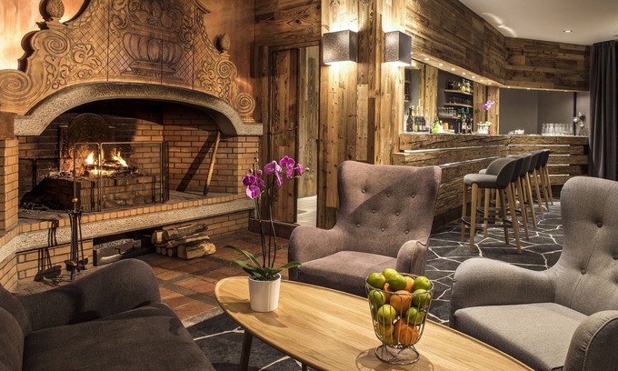 Bergers Hotel | Experience Hôtel Le Pic Blanc: Family-Friendly Escape