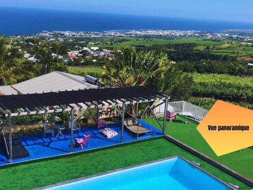 Montvert-les Bas Hotel | Experience Oceanfront Bliss at Hôtel Le Soleil Couchant