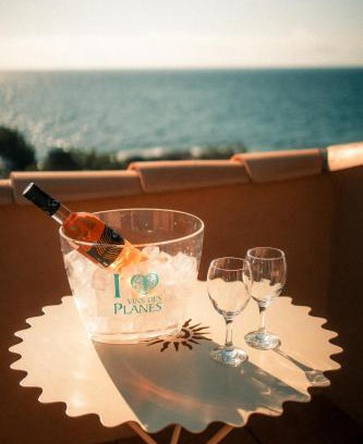 Les Issambres Hotel | Experience Hôtel Les Calanques with Oceanfront Bliss