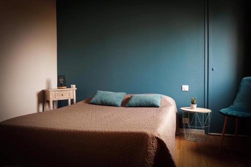Autun Hotel | Cozy Hôtel Les Jardins du Lac with Ocean View & Pet Friendly