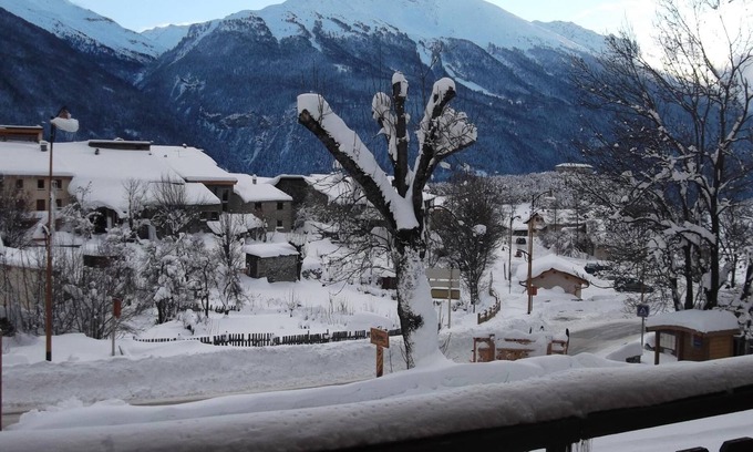 Aussois Hotel | Relax at Hôtel les Mottets with Pool, Spa & Family Amenities