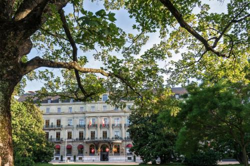 Geneva Hotel | Elegant Hôtel Métropole Genève: Pet-Friendly & Family Welcome
