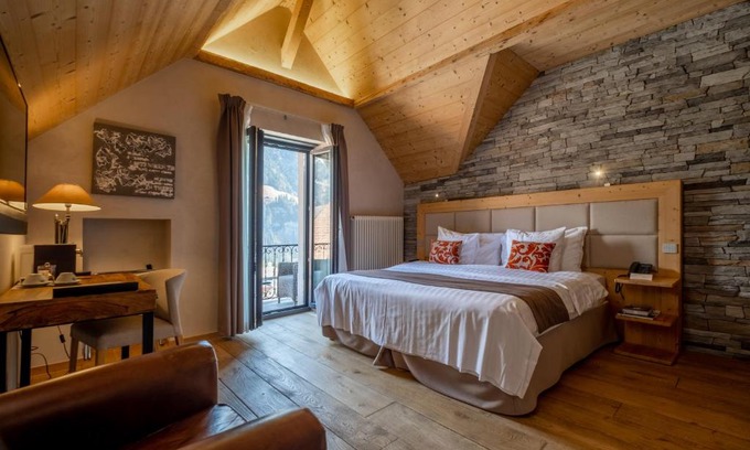 Champery Hotel | Relax at Hôtel National Resort & Spa: 4-Star Oceanfront Oasis