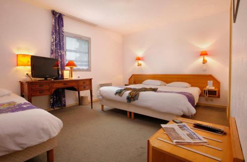 Quimperle Hotel | Pet-Friendly Hôtel Novalis Quimperlé with Breakfast Included