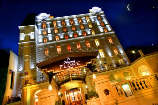 Royat Hotel | Relax at Hôtel Princesse Flore: Pet-Friendly & Spa Retreat