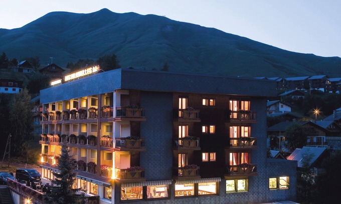 La Toussuire Hotel | Discover Hôtel Restaurant SPA Les Soldanelles - Rated 9.2/10